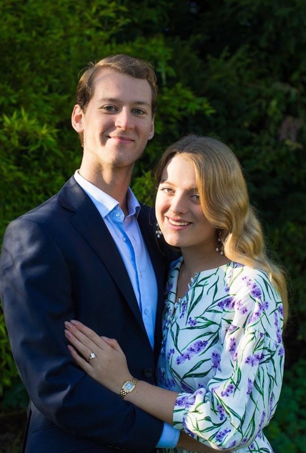 الإعلان رسميا عن خطبة حفيدة الأميرة ألكسندرا