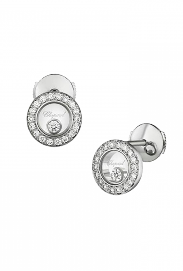 اقراط ذهب ابيض والماس من مجموعة Bvlgari Divas Dream