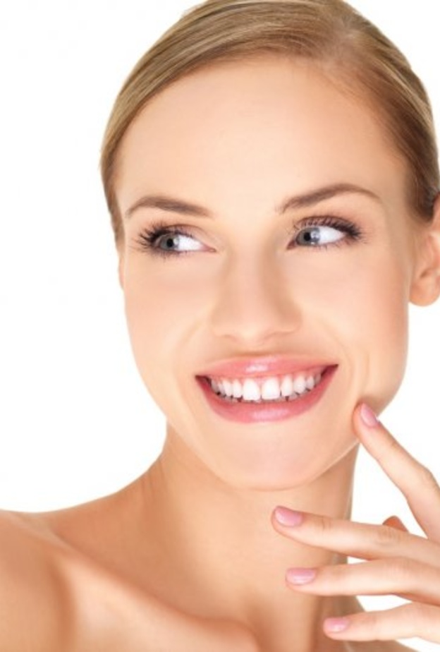  لا بد من ازالة الشعر الزائد بافضل الطرق قبل الزفاف