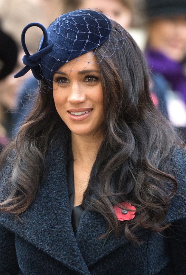اكسسوارات شعر القبعات الجانبية مستوحاه من الدوقة ميغان ماركل