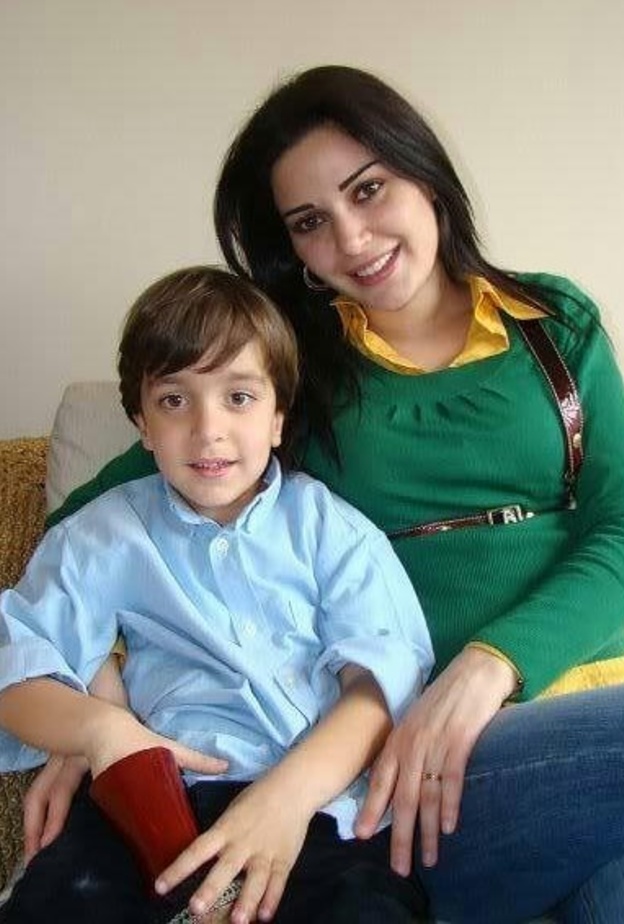 إصابة ابن شقيقة سيرين عبدالنور بالسرطان