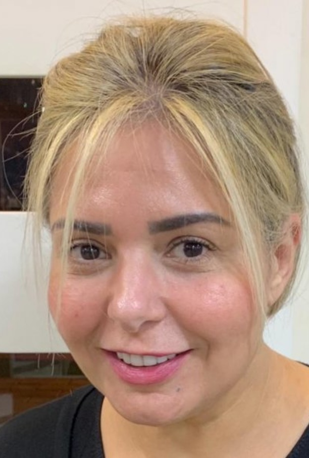 الفنانة صابرين