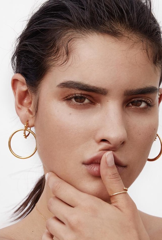 العصرية والأناقة في مجوهرات حمدة عبد الله