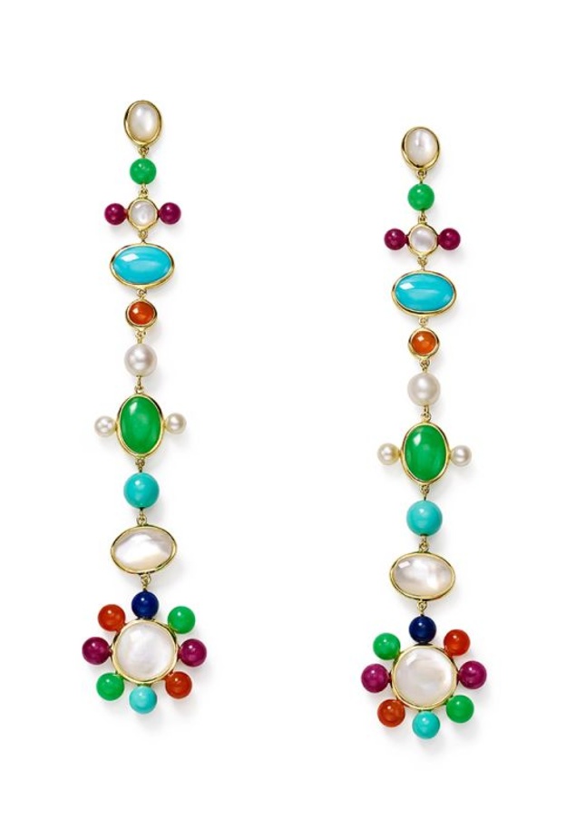  أقراط من فان كليف اند آربلز Van Cleef & Arpels