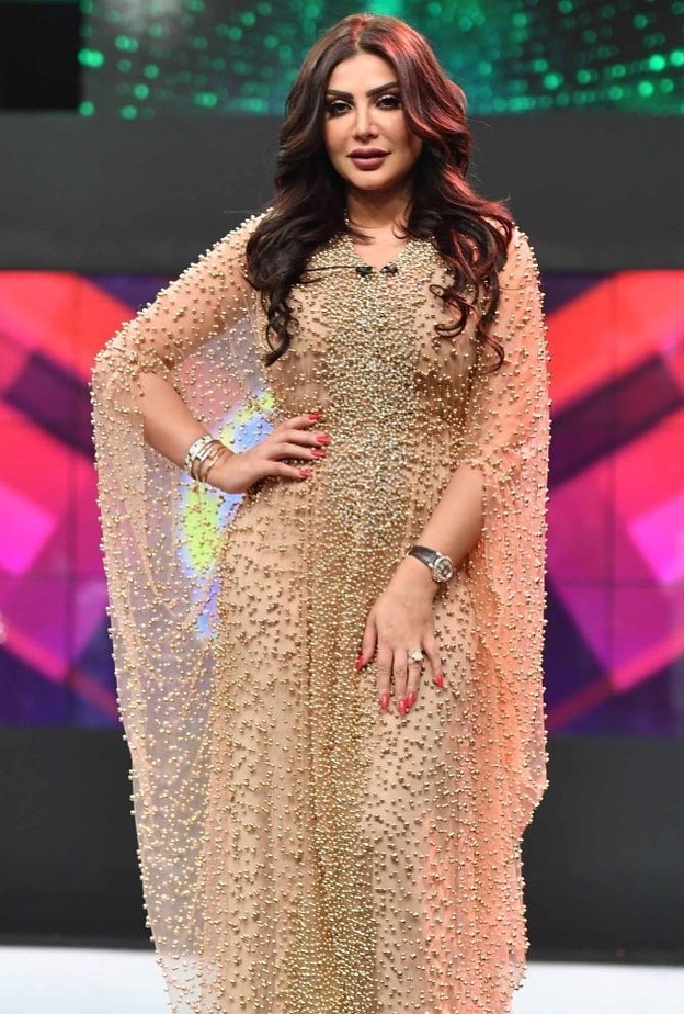 الفنانة أمل العوضي