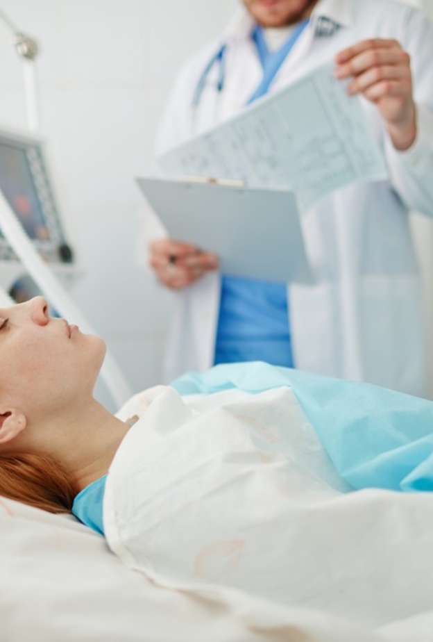 الفرق بين غيبوبة ارتفاع وانخفاض السكر