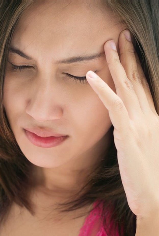 الصداع العنقودي اسبابه وعلاجه