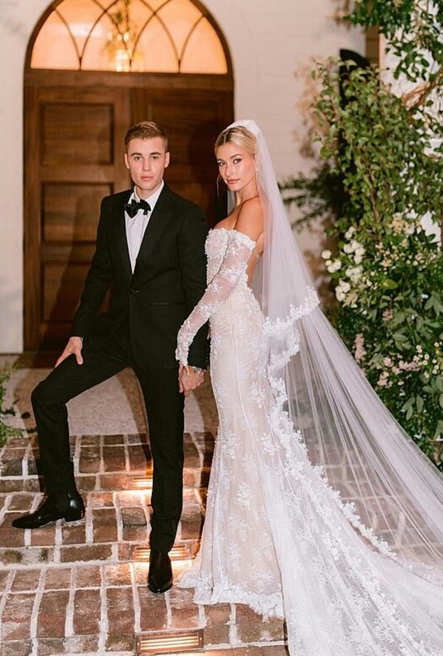 بيبر و هايلي بالدوين 