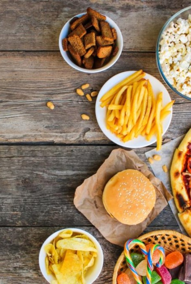 ماهي الاكلات التي تنشط الخلايا السرطانيه في الجسم