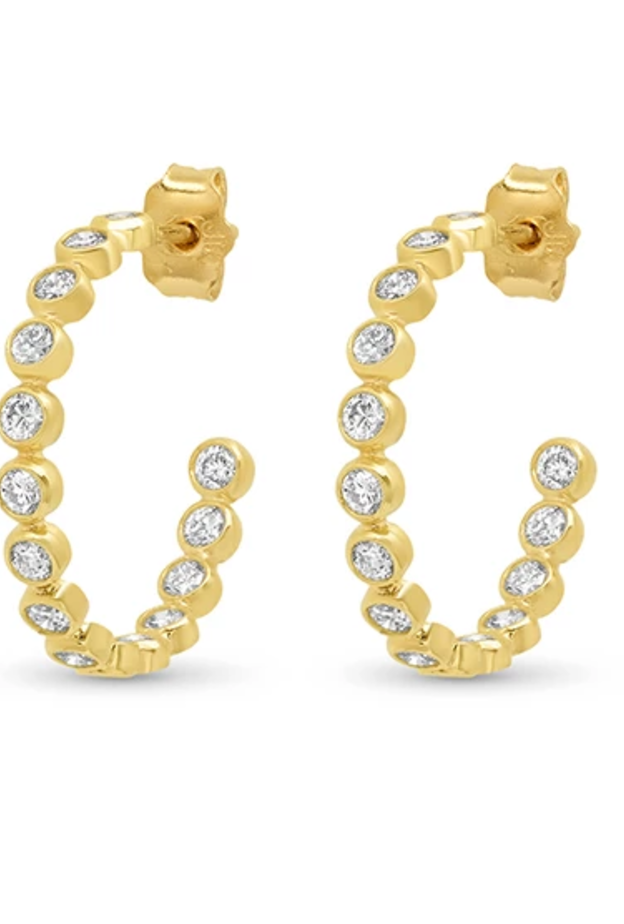 أقراط من بياجيه Piaget