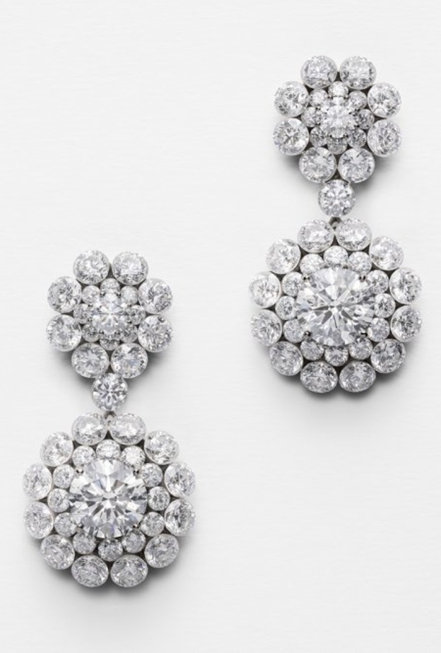 أقراط من بوتشيلاتي Buccellati