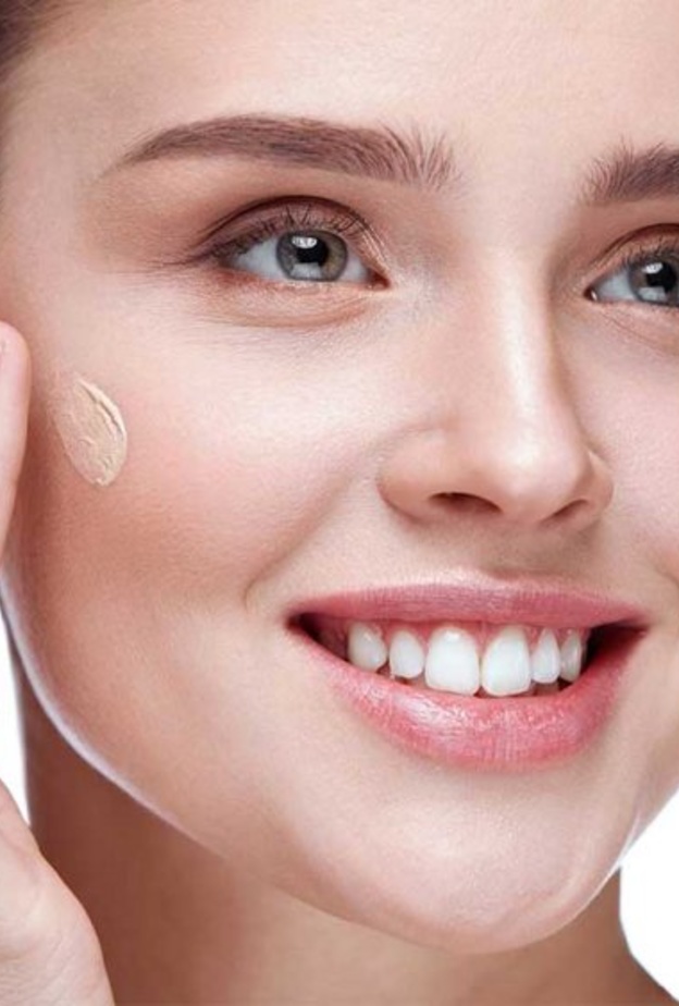 تعرفي على الفرق بين البرايمر والكونسيلر للعين