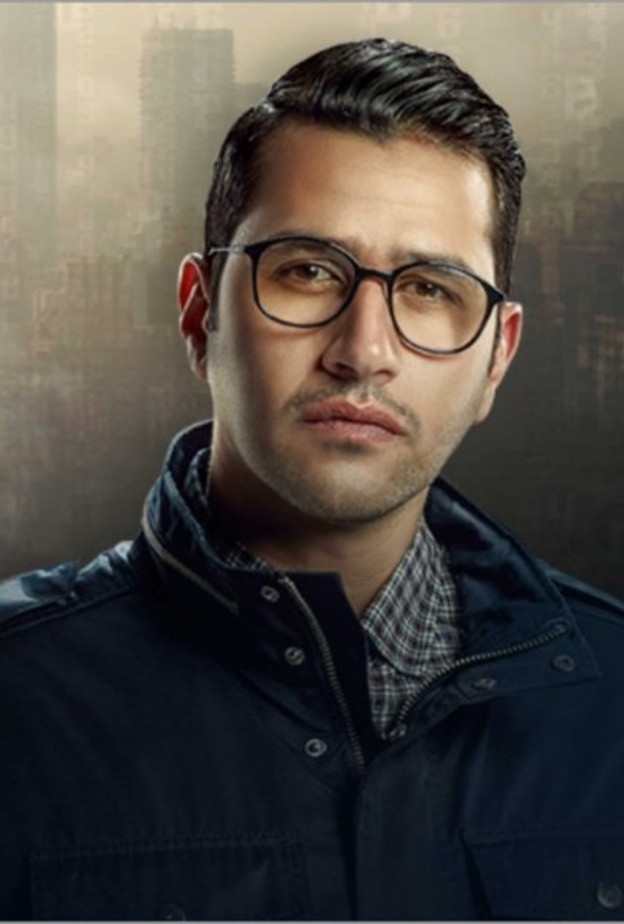 الفنان علي الطيب