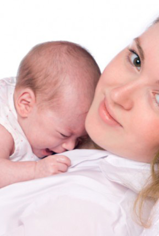 اسباب الحازوقة المتكررة عند الاطفال حديثي الولادة وطرق علاجها