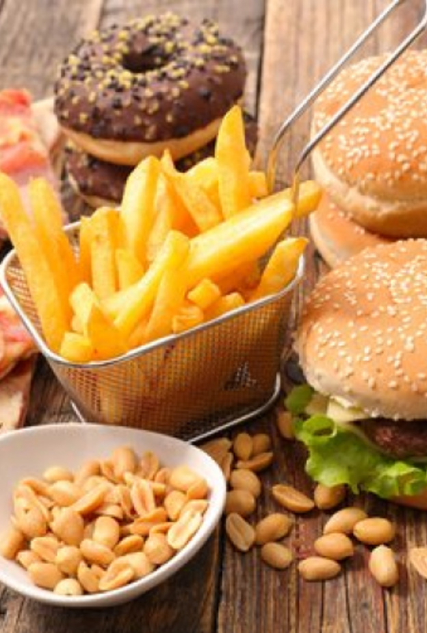 الغذاء يؤثر بشكل غير مباشر في خصوبة المرأة