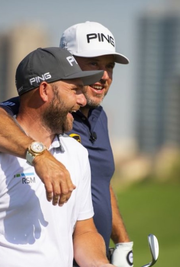 تحدي ودي في دبي.. بين فريق Audemars Piguet لمحترفي الغولف مع عشاق الساعات