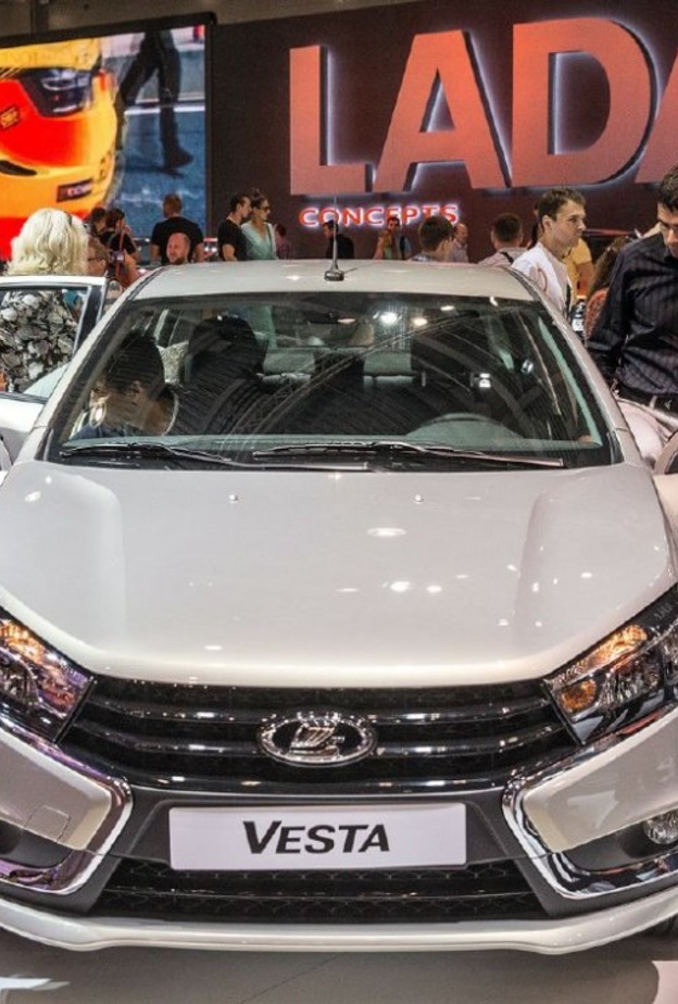 لادا تبدأ عمليات بيع سيارة Vesta المعدلة
