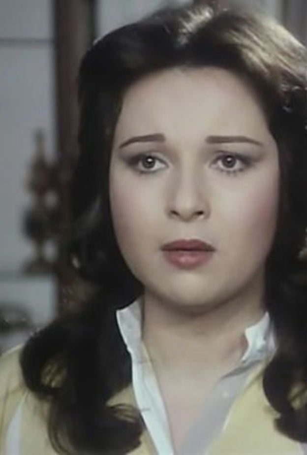 الفنانة المعتزلة نورا في فترة شبابها