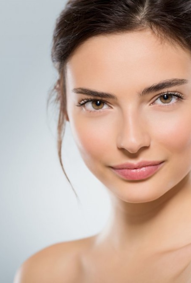 استخدمس زبدة الشيا لتليين الجلد وزيادة إنتاج الكولاجين