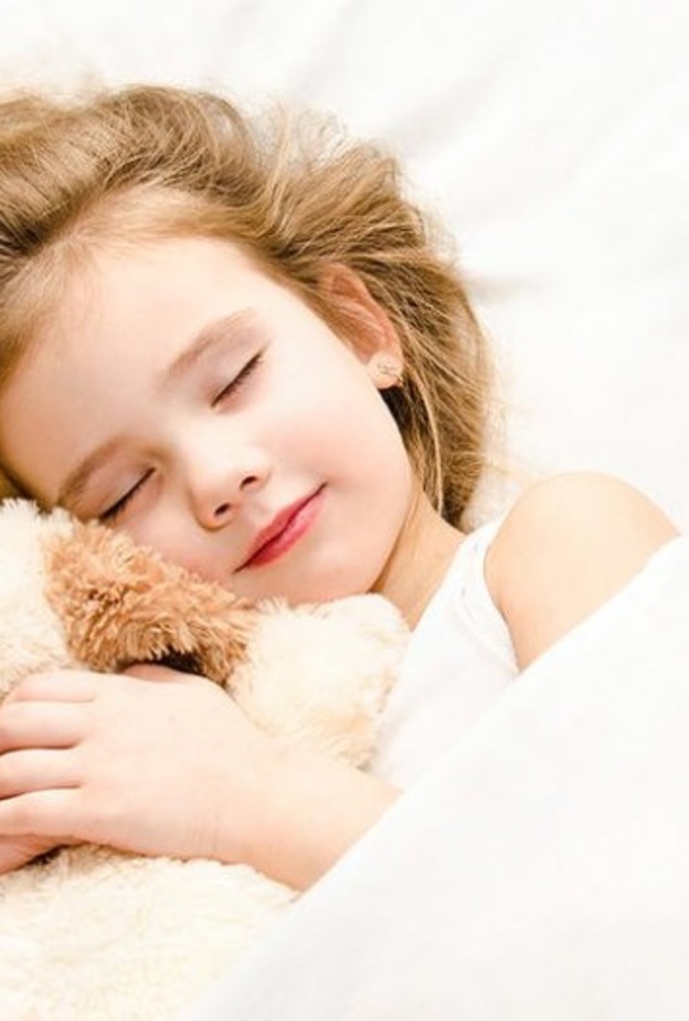 القيلولة تسبب سعادة الأطفال وتزيد من ذكائهم