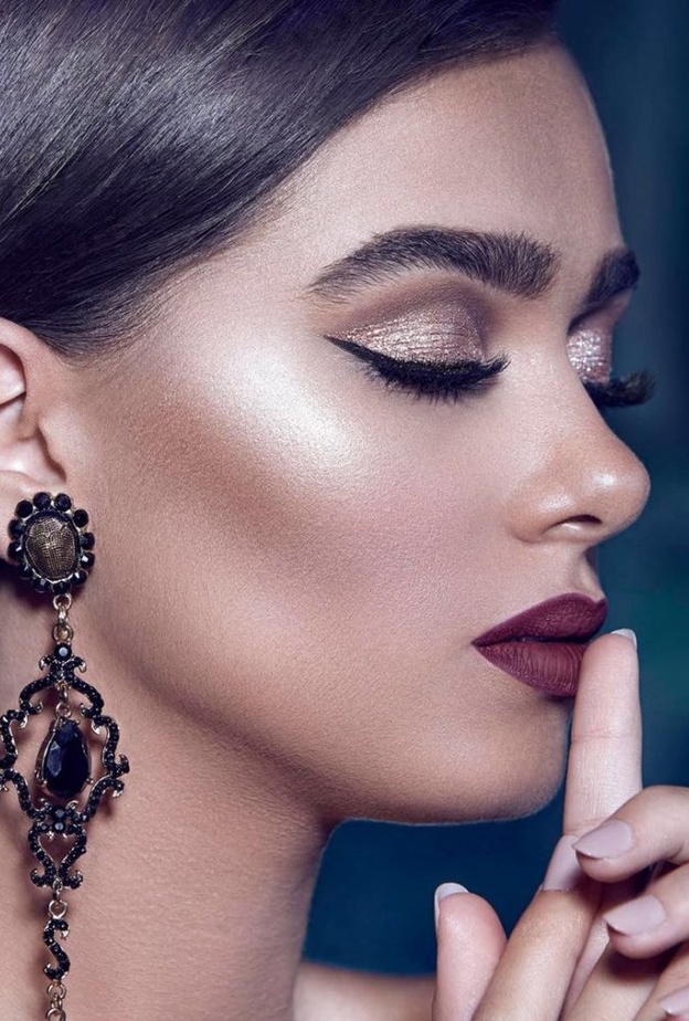 اجمل صيحات مكياج العروس البرونزي البراق من بسام فتوح