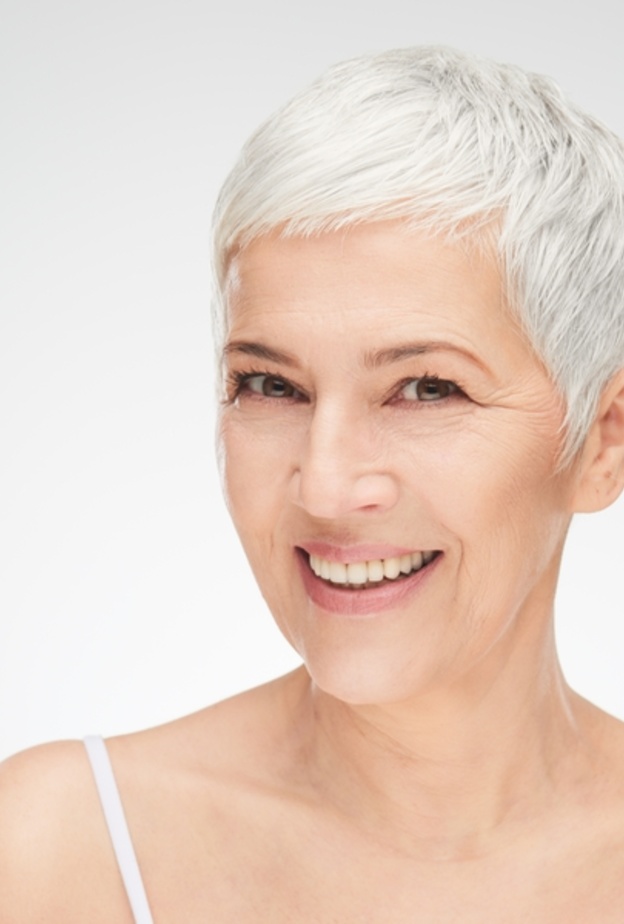 تخلصي من الشعيرات البيضاء بخلطة يت القرنفل