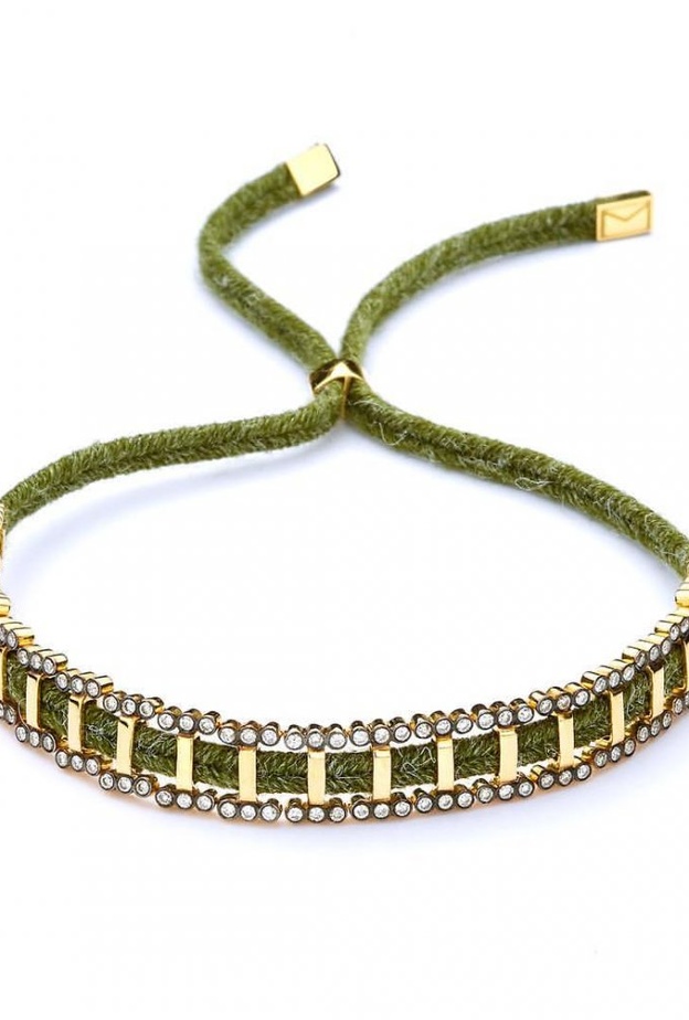 تصميم سوار خيط من مجموعة Bvlgari Serpent