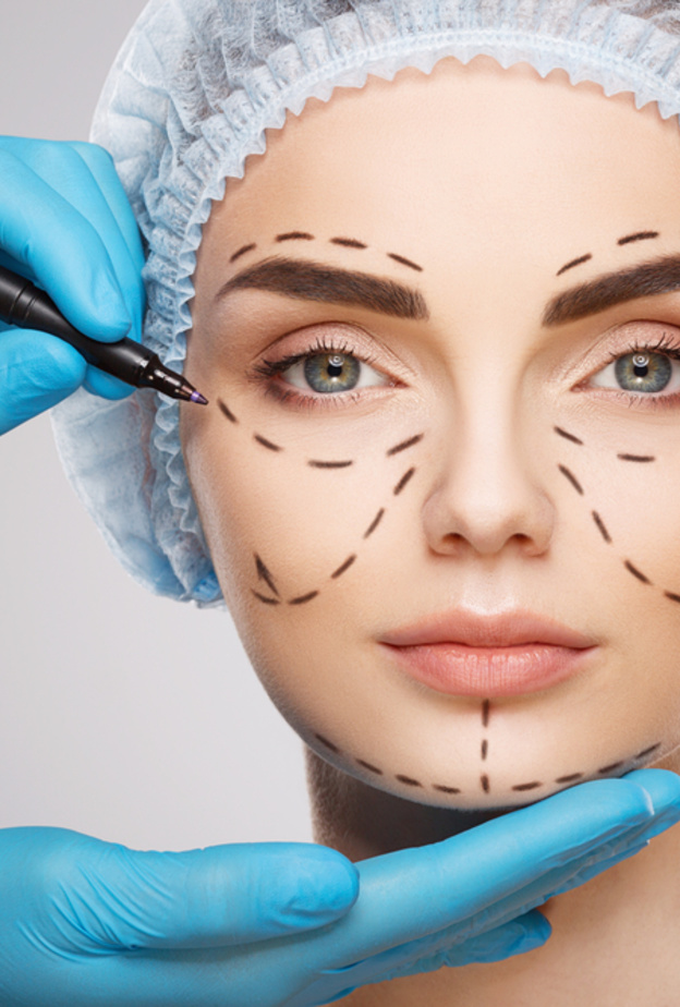 عملية شد البطن، شفط الدهون وإعادة بناء الوجه هم من أخطر وأسوأ عمليات التجميل