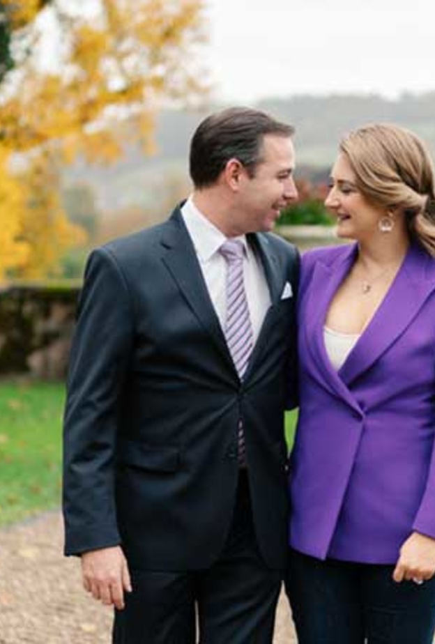 الأميرة ستيفاني فضلت تأجيل الإنجاب