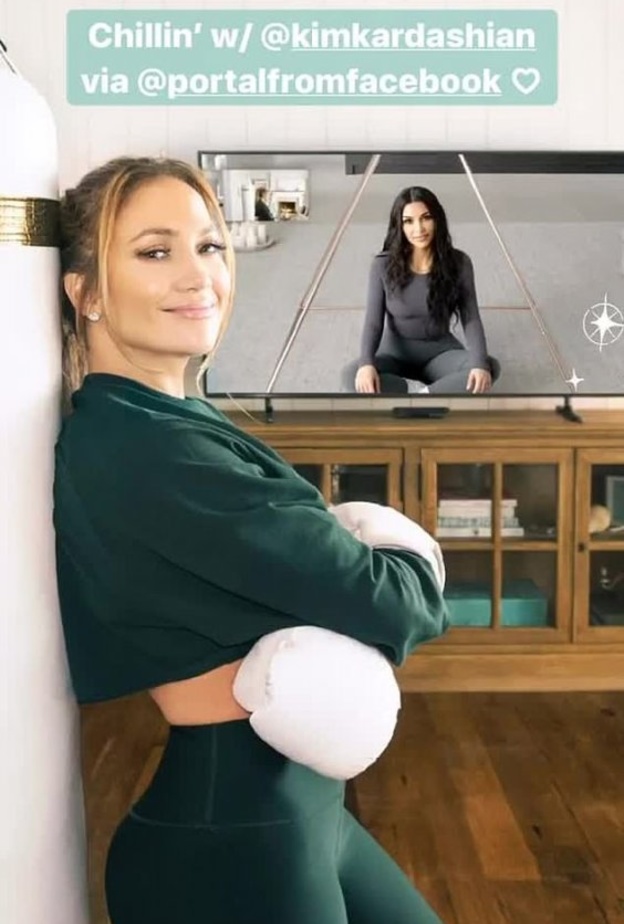 جينيفر لوبيز و كيم كارداشيان