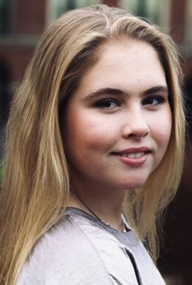 الأميرة كاثرين أماليا تحتفل بعيد ميلادها السادس عشر