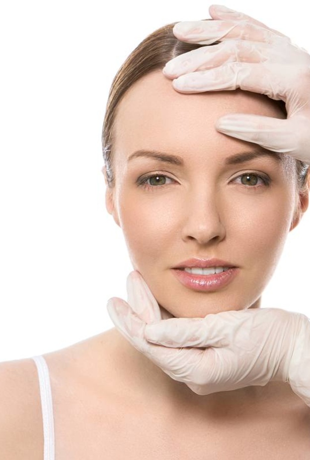 كيف تتم عملية تجميل الفكين