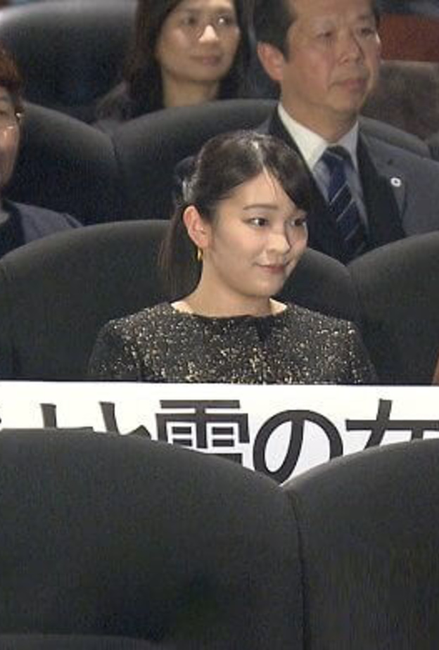 الأميرتين ماكو وكاكو في العرض الأول لفيلم Frozen 2