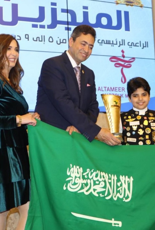  الاتحاد الدولي للمنجزين العرب والأفارقة يكرم الإعلامي الصغير سلطان الشهري