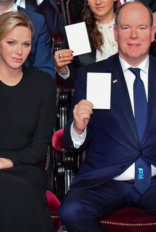 الأمير ألبرت والأميرة تشارلين في حفل توزيع جوائز السلام والرياضة