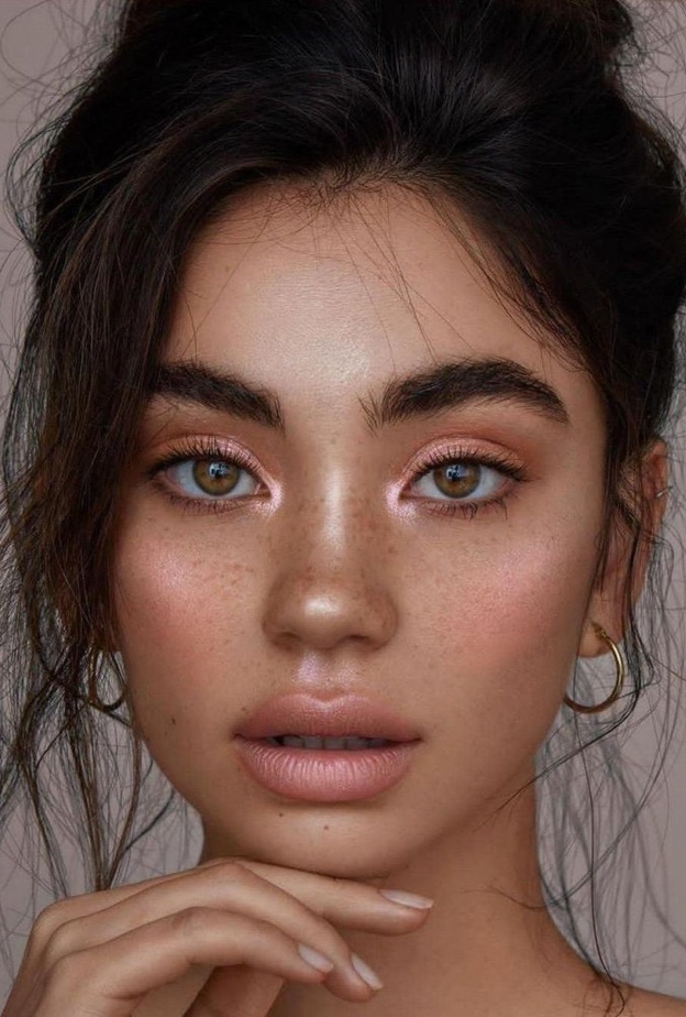 مكياج سهرات ناعم 