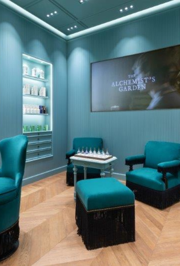 افتتاح متجر "غوتشي بيوتي" الجديد في مول الإمارات 