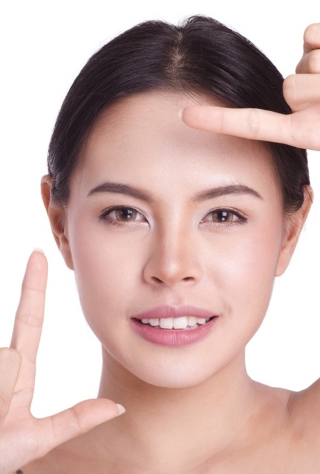 خلطات طبيعية لشد البشرة 