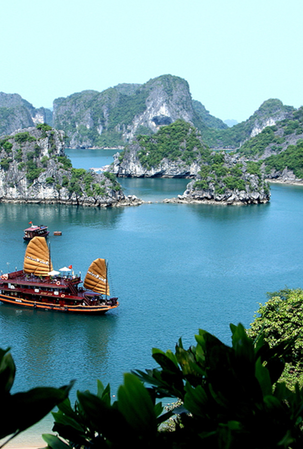 رحلات بحرية رائعة بقوارب شراعية في جنوب شرق آسيا