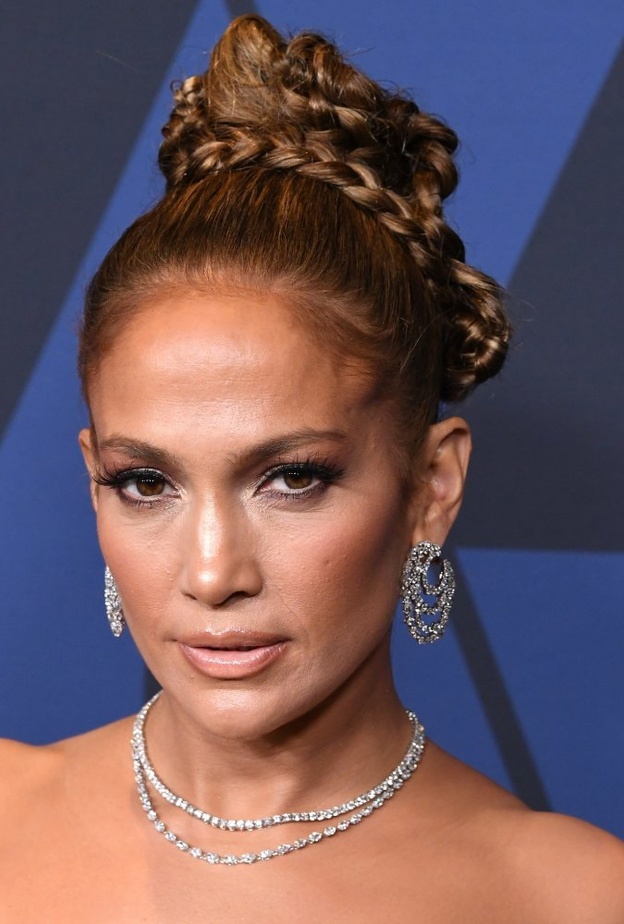 تسريحة شعر الضفائر