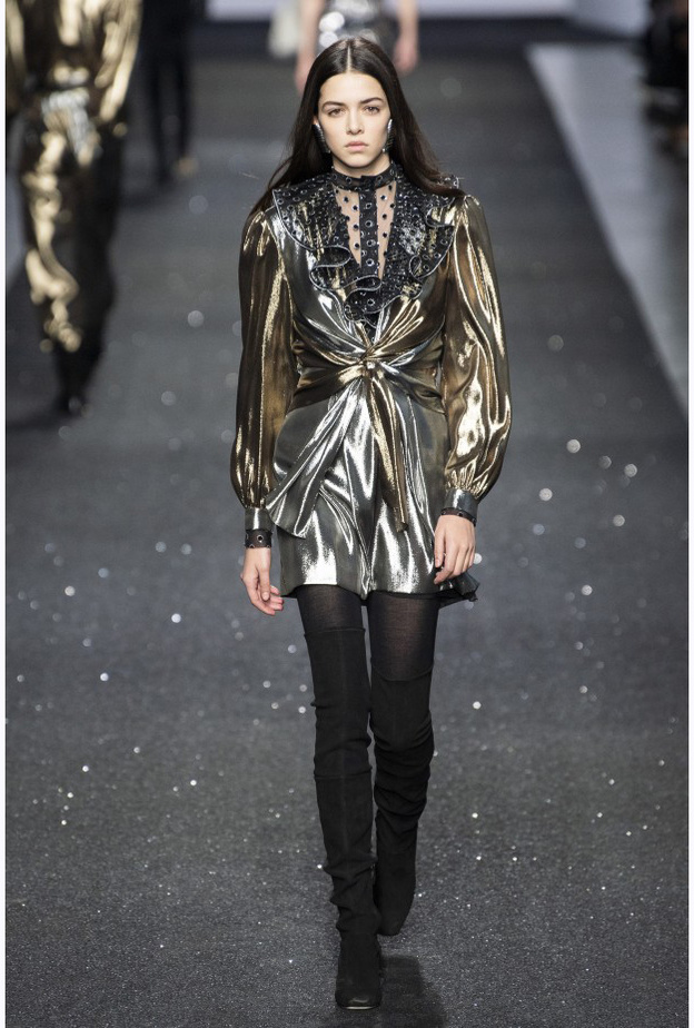 الازياء اللامعة اجمل صيحات موضة عام 2019 من Marni