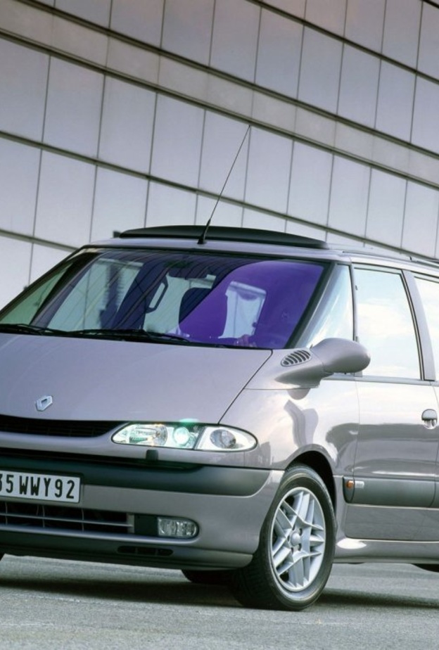 أنظمة أمان حديثة في سيارة Espace