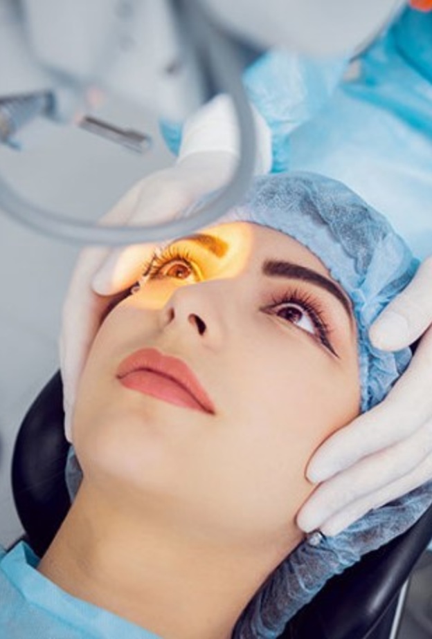 إليك أهم مزايا عملية الليزك والفيمتو ليزك لعلاج النظر