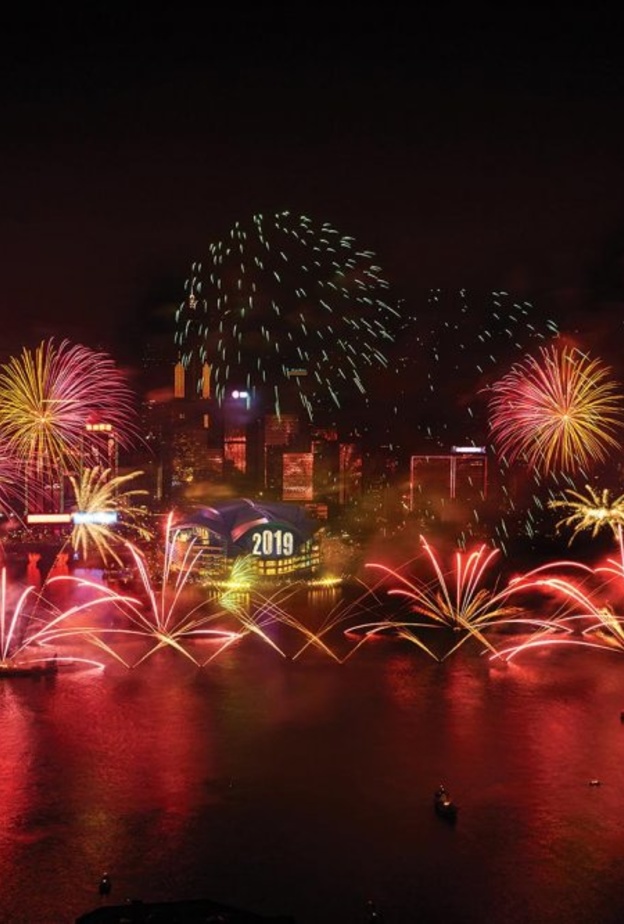 الاحتفال في ميدان التايمز (Times Square) في هونغ كونغ