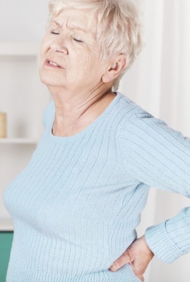 علاج الآم الظهر لكبار السن