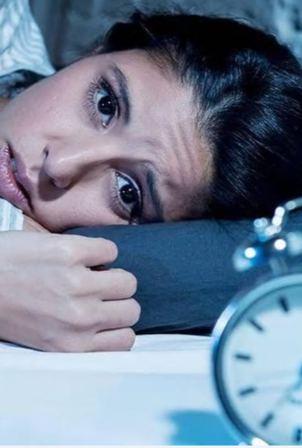 أثر السكر والخبز الأبيض على النوم لدى النساء