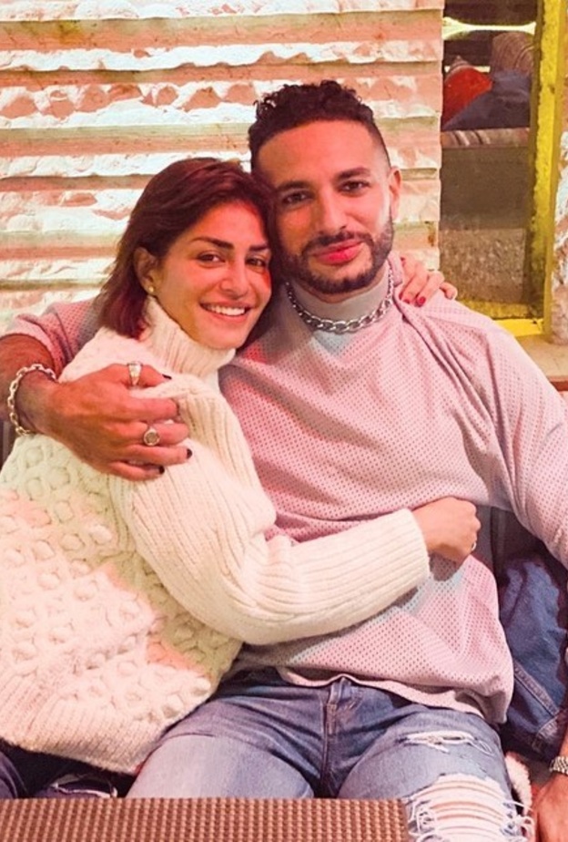 منة فضالي واخيها غير الشقيق