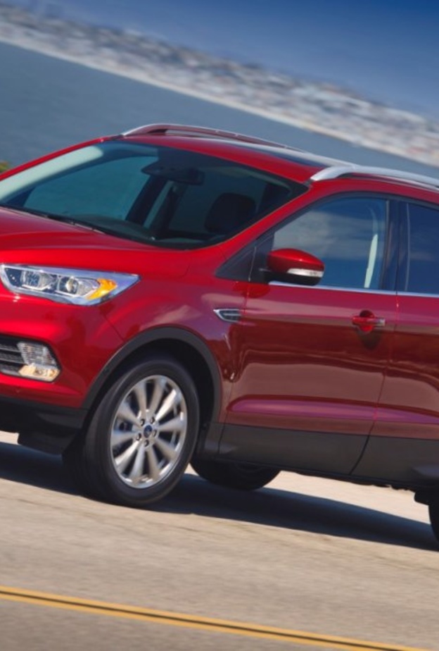  Escape من فورد تنافس سيارة RAV4 الجديدة