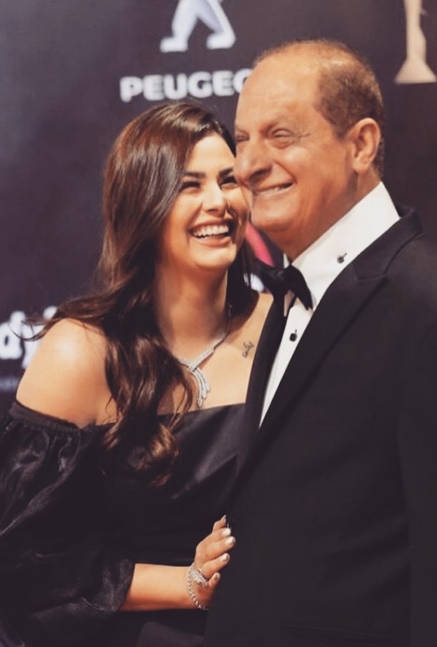 هنادي مهنى ووالدها 