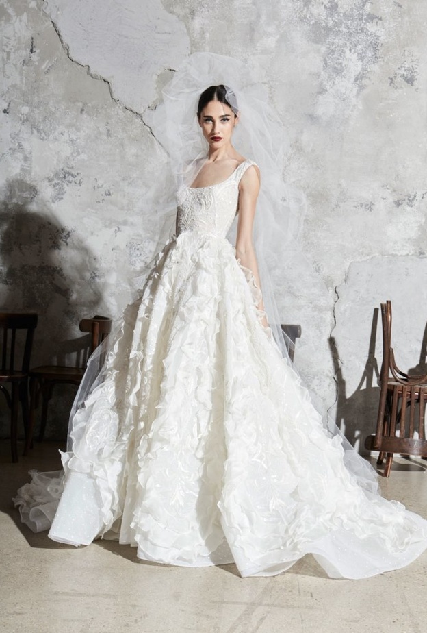 فساتين زفاف